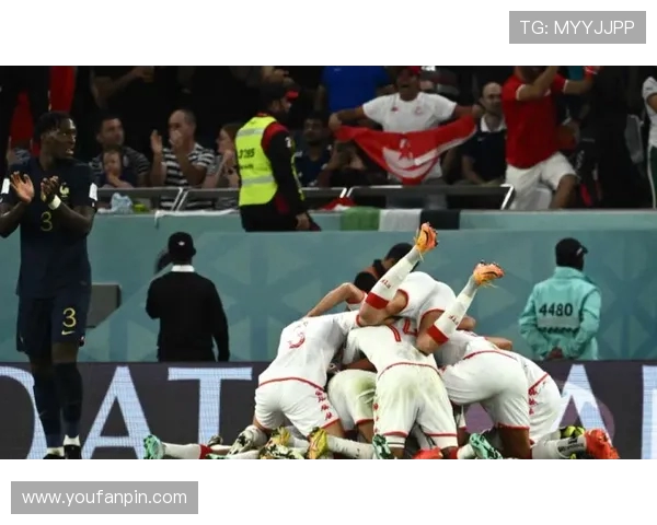 29日世界杯焦点对决引爆全球球迷热情与悬念巅峰较量掀起荣耀之战